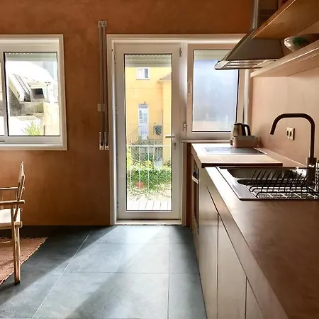 Estrelicia Apartman Porto