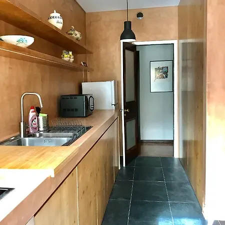 Estrelicia Apartman Porto